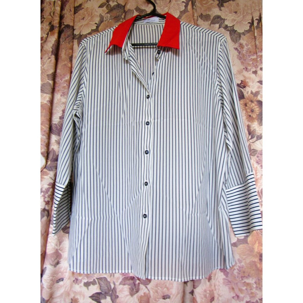 VAN LAACK size 42(EU) 92% silk  blouse , white/navy/red, button down